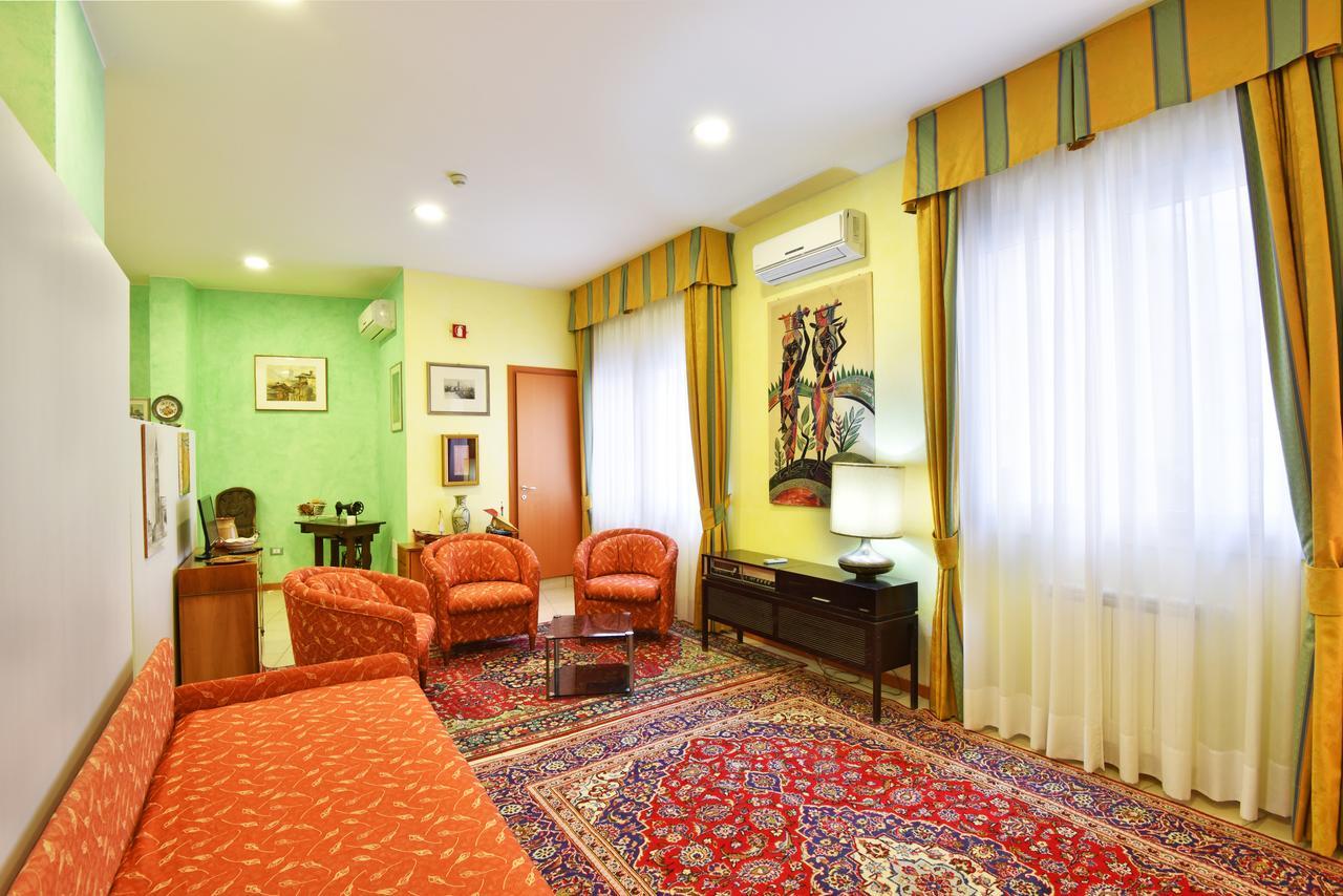 Hotel Villa Olga Caorle Exterior foto