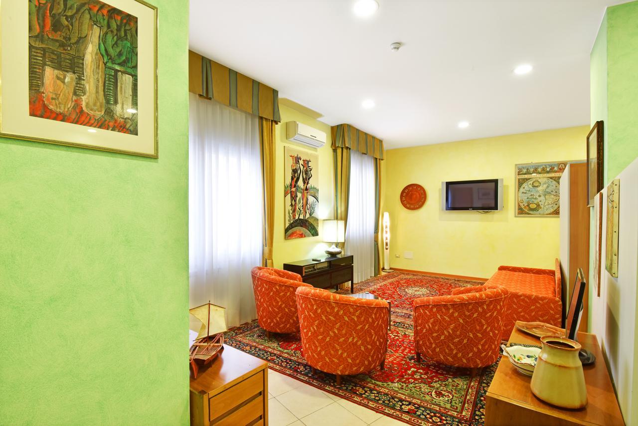 Hotel Villa Olga Caorle Exterior foto