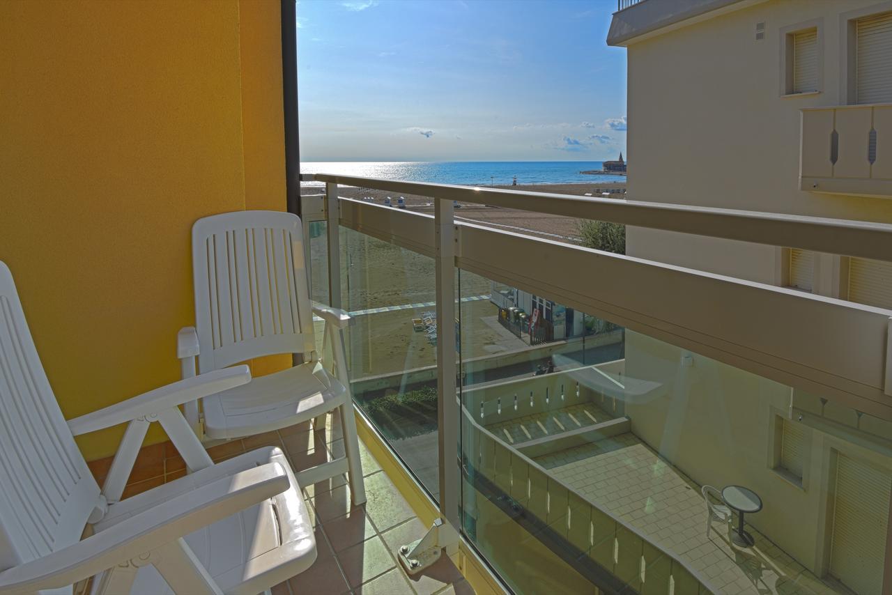 Hotel Villa Olga Caorle Exterior foto